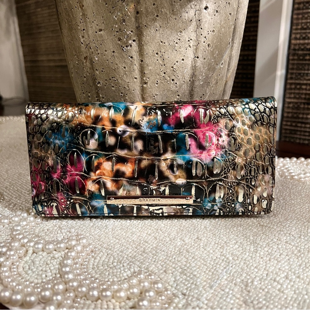 SOLD! NWT Brahmin Leather Ady Wallet, Retrograde Melbourne!